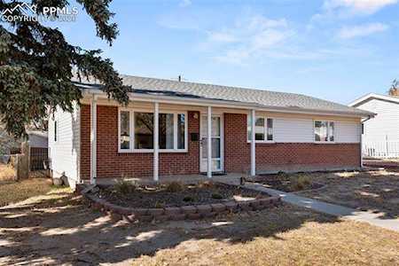3214 Poinsetta Drive Colorado Springs, CO 80907