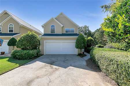 105 Sweetwater Trace Roswell, GA 30076