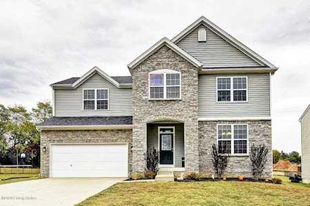10003 Clove Tree Ct Louisville, KY 40228