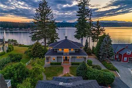 NE Jacobson Rd W Poulsbo, WA 98370
