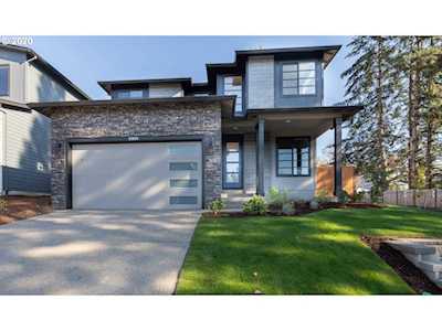 23924 SW Heron Lakes Dr Sherwood, OR 97140