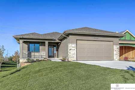 1422 S 200 Avenue Circle Omaha, NE 68130