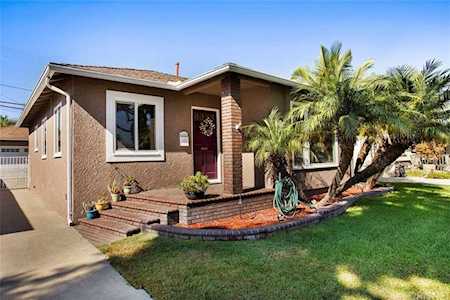 5533 Briercrest Avenue Lakewood, CA 90713