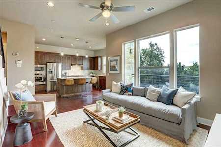 8110 Ranch Road 2222 RD #7 Austin, TX 78730
