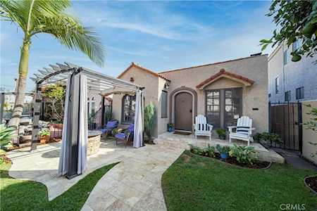 174 Corona Avenue Long Beach, CA 90803