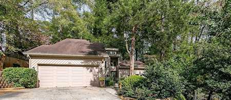 800 Cedar Knoll Dr Roswell, GA 30076