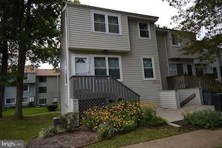 1615 Riedel Rd Crofton, MD 21114