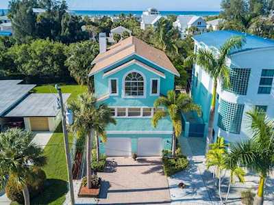 476 Island CIRCLE Sarasota, FL 34242