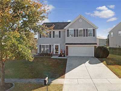 12110 Creek Turn Dr Charlotte, NC 28278