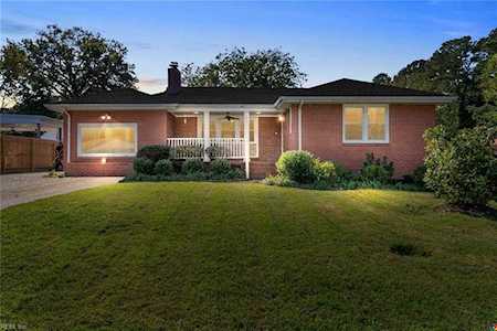 331 Saunders Dr Portsmouth, VA 23701