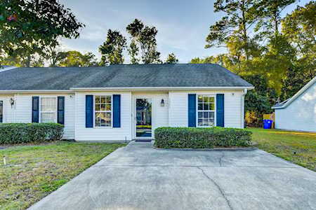 1331 Pinnacle Ln Charleston, SC 29412