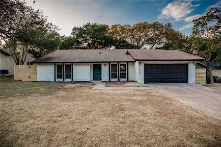 11808 Highland Oaks TRL Austin, TX 78759