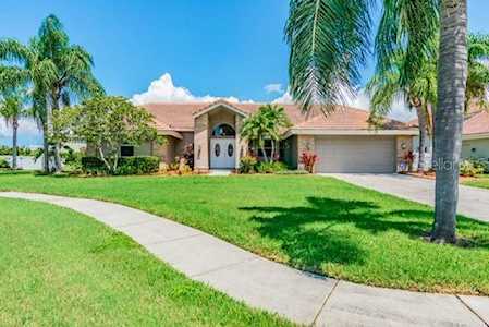 10303 Manta WAY Tampa, FL 33615