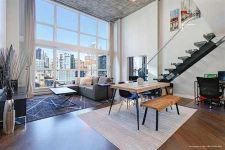 1238 Seymour Street #605 Vancouver, BC V6B 6J3