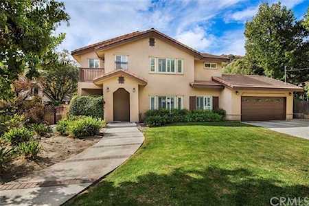 3012 Sycamore Avenue La Crescenta, CA 91214
