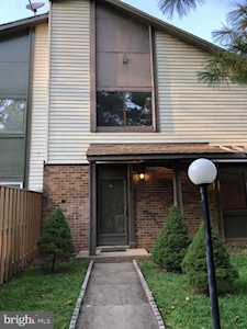 5733 Nordeen Oak Ct Burke, VA 22015