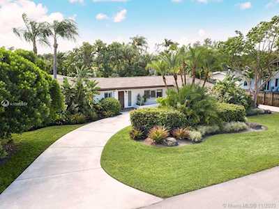 7210 SW 60th St Miami, FL 33143
