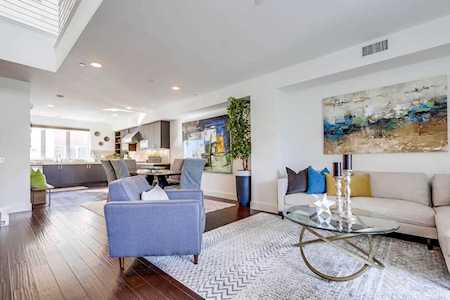 93 Lennox Irvine, CA 92612