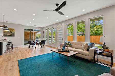 1902 Justin LN #A Austin, TX 78757