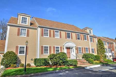 Village at Vinnin Square Condominiums Salem - Salem Homes ...