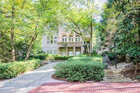 935 Clifton Rd NE Atlanta, GA 30307