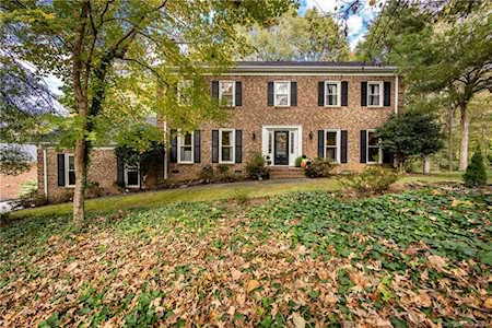 2415 Brantford Dr Charlotte, NC 28210