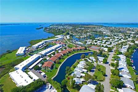 4879 Independence Dr Bradenton, FL 34210