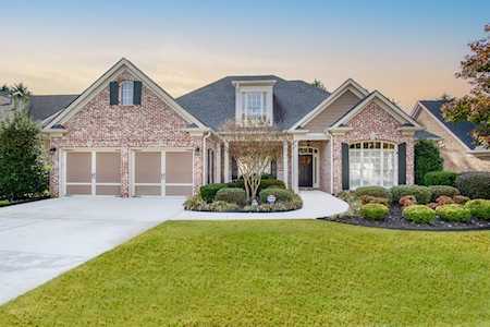2641 White Rose Dr Loganville, GA 30052