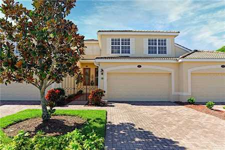 506 Winding Brook Ln #103 Bradenton, FL 34212