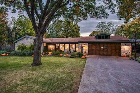 810 Redbud Lane Grapevine, TX 76051