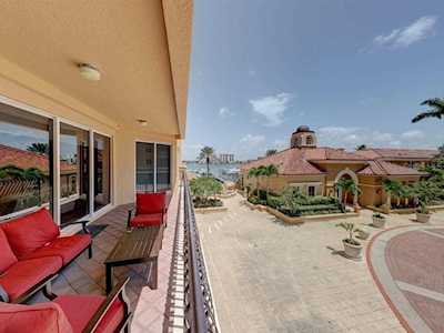 521 Mandalay Ave #307 Clearwater, FL 33767