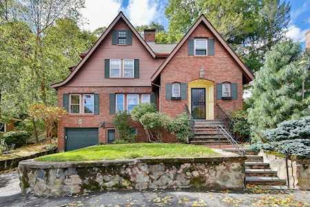 152 Crosby Street Arlington, MA 02474