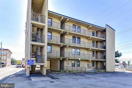 18 69th St #13 Ocean City, MD 21842