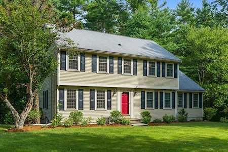 30 Drumlin Hill Rd Groton, MA 01450