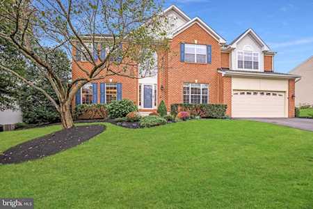 316 Lake View Way NW Leesburg, VA 20176