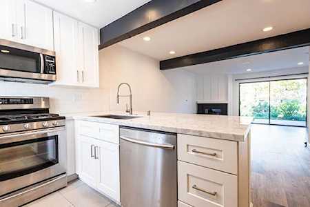 21551 Burbank Boulevard #78 Woodland Hills, CA 91367