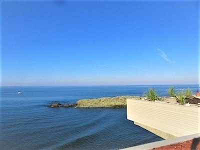 29 Oceanside Drive #29 Hull, MA 02045
