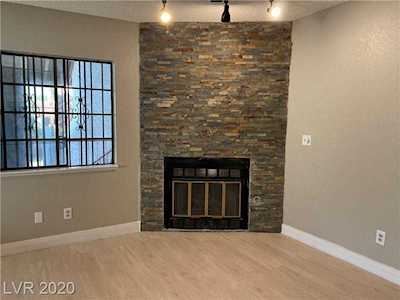 5087 Eldora Ave #3 Las Vegas, NV 89146
