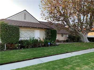 5111 S Sherbourne Drive Ladera Heights, CA 90056