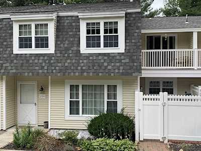 234 Edgebrook Dr #234 Boylston, MA 01505