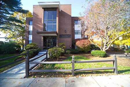 976 Main St #5 Melrose, MA 02176