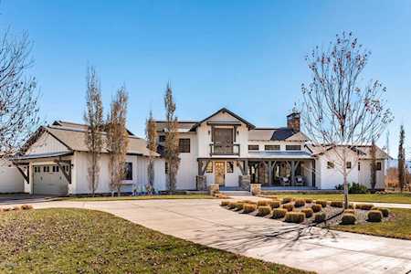 2370 N River Meadows Parkway Midway, UT 84049