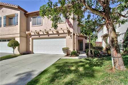 572 Dakota Way Oceanside, CA 92056