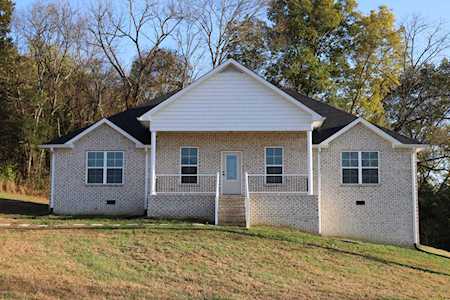 695 Bridle Path Ln Hartsville, TN 37074