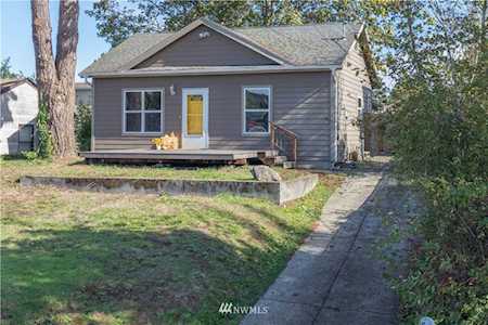 1566 Pennsylvania Ave Bremerton, WA 98337