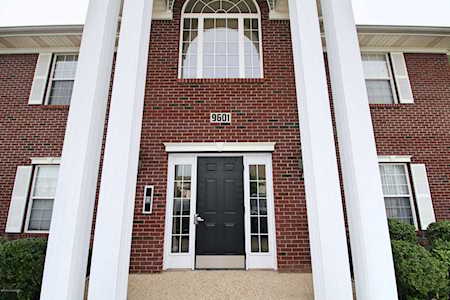 9601 Preston Spring Dr #101 Louisville, KY 40229