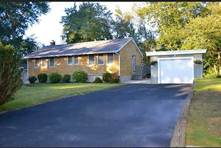 5 Batchelder Ave North Reading, MA 01864