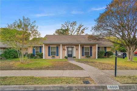 10008 Parkfield DR Austin, TX 78758