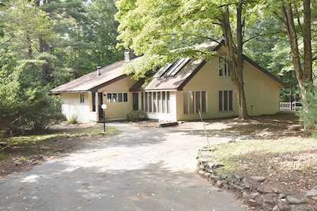 10 Library Ln N (Oaks Cove) Sturbridge, MA 01566