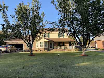 138 Lakepointe Rd La Vergne, TN 37086